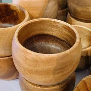 Cuencos de madera hechos a medida en varios tamaños, adecuados para tiendas de decoración del hogar y tiendas de suministros de cocina - Product Image 4