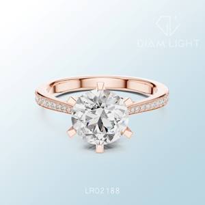 แหวนคลัสเตอร์หรูหราประดับเพชรทรงกลมบนตัวเรือนทองคำขาว ออกแบบมาสำหรับงานหมั้น งานแต่งงาน หรือสวมใส่ในชีวิตประจำวัน เป็นของขวัญพิเศษ - Product Image 1