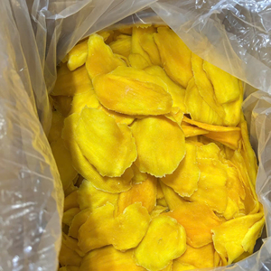 Mango amarillo secado suave Premium fabricado en Vietnam, menos sabor a azúcar, PE empaquetado dulce, 0,5 kg, 1kg, Exportación a granel para alimentos y bebidas - Product Image 1
