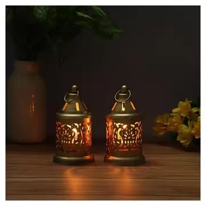 Lanternes personnalisées 2025 Lanternes de bougeoir faites à la main de luxe pour la décoration de la maison et du jardin, fournitures de mariage lanternes suspendues. - Product Image 1