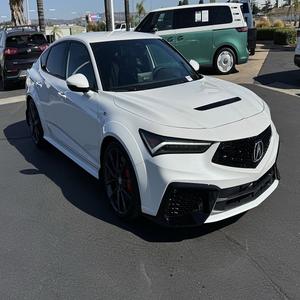 Offre authentique pour A-CU-RA UTILISÉ INTEGRA FWD READYTO SHIP Disponible - Product Image 1