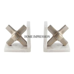 Sujetalibros de Diseño Rectangular de Metal Resistente de Color Negro con Base Rectangular y Acabado Dorado, Hechos en India a un Precio Impresionante - Product Image 3