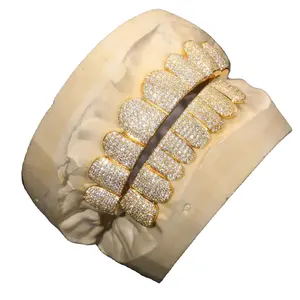 Tùy chỉnh bustdown hoàn toàn Băng grillz với bộ tay sterling bạc vàng, trắng, tăng cao đánh bóng kết thúc moissanite kim cương grillz