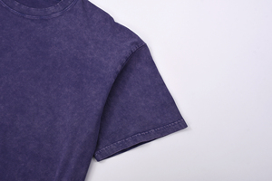 เสื้อยืดบาติกสีม่วงสำหรับผู้ชาย ผ้าหนา 250gsm รับสกรีนโลโก้ เสื้อยืดคอตตอน 100% ขายส่ง - Product Image 4