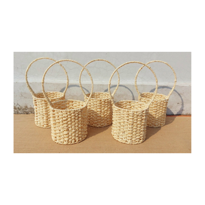 Sac à main pour femmes en jacinthe d'eau tissée avec doublure en toile, décoration florale, design léger pour l'été - Product Image 4