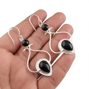 Boucles d'oreilles pendantes en tourmaline noire, fabriquées à la main en Inde, élégantes et tendance, en argent sterling 925, luxe unisexe - Product Image 6