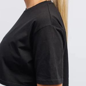 Venta al por mayor de alta calidad de verano las mujeres deportes Crop Top fabricantes de ropa Lisa logotipo personalizado 180g recortado camiseta para las mujeres - Product Image 2