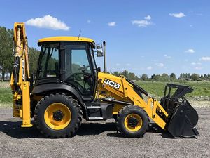 รถแบคโฮมือสอง JCB Kubota รุ่น 3CX ใช้ได้กับรถแทรกเตอร์ขนาดเล็ก 4x4 พร้อมบุ้งกี๋ขนาด 1.1 เมตร 8 ตัน เครื่องยนต์ 53 กิโลวัตต์  พร้อมเกียร์และปั๊ม  ขายดี - Product Image 5