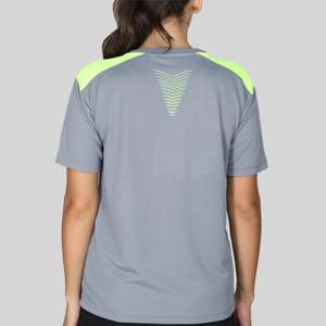 Camiseta deportiva moderna y cómoda para mujer, duradera y absorbente de humedad, perfecta para correr, entrenar y usar todos los días - Product Image 3