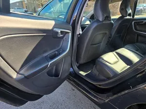 รถยนต์มือสอง ปี 2012 วอลโว่ S60 T5 พวงมาลัยซ้าย/ขวา - Product Image 2