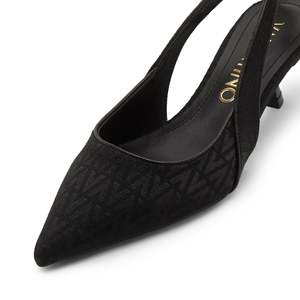 Sandales à talons Valentino Slingback Foulard VVV en noir - Product Image 6