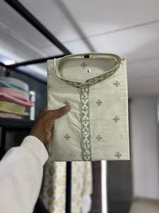 ผ้าฝ้ายแท้พร้อมงานปัก Kurta สําหรับเด็กผู้ชายขายออนไลน์ - Product Image 2