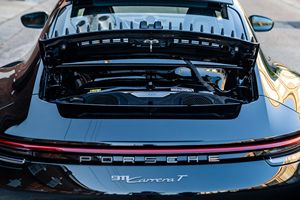 2024 911 Carrera T Coupe 7สปีดคู่มือ, แพ็คเกจ Sport Chrono, ไม่มีการดัดแปลง - Product Image 6