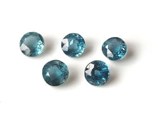 หินอัญมณีสีฟ้าทรงกลมขนาด4มม.-6มม. แบบเหลี่ยมหลวมสำหรับทำเครื่องประดับสีฟ้า - Product Image 4