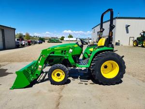 Tractor John Deere 3032E 4WD con Motor Diésel, Equipo Agrícola, Alto Rendimiento, Precio de Fábrica al por Mayor, MÁS VENDIDO - Product Image 3