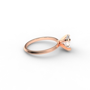 Bague de fiançailles solitaire en diamant de laboratoire de taille ovale certifié IGI en or blanc/jaune et rose 14 carats - Product Image 4