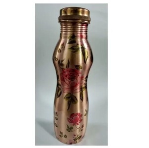 Botella de agua con estampado de cobre de diseñador Floral único de alta calidad, mesa para beber directa, vasos de plástico decorativos para viajes - Product Image 2