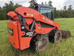 Kubota SSV75ลื่นไถล-ความแข็งแรง, ความอเนกประสงค์, และความทนทานในตัวต่อการใช้งาน - Product Image 4