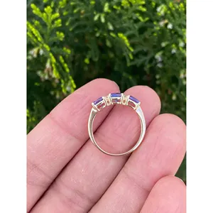 แหวนหมั้นทอง 14k ทำมือ ประดับเพชรแทนซาไนต์ทรงปรินเซสคัต หินธรรมชาติ ดีไซน์เรียบหรู เครื่องประดับชั้นดีสำหรับผู้ชาย - Product Image 4