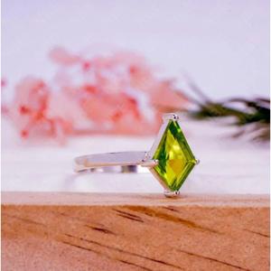 Ajuste de punta de peridoto verde Plata de Ley 925 joyería fina de lujo al por mayor anillo de boda de piedras preciosas para mujer regalo de fiesta - Product Image 3