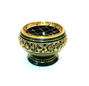 Quemador de incienso de diseño en forma de mini de latón macizo con tapón de cilantro Acabado dorado Estilo indio moderno - Product Image 1