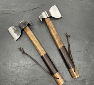 Hacha Viking Industrial de Doble Hoja de Acero con Alto Contenido de Carbono, Hecha a Mano, Pulida, Forjada, Extractor de Clavos, para Caza y Camping, Modelo Rose - Product Image 2