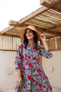 Vestido de Algodón Estampado a Mano de Bali, Estilo Bohemio Informal, Floral, Turquesa, Rosa, Algodón Puro, Hecho a Mano - Product Image 3