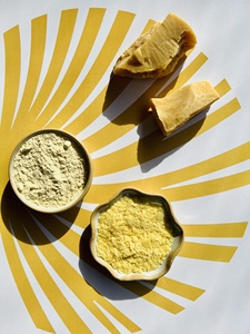 Cera de carnauba amarilla de primera calidad tipo 1 natural extra ligera para cosméticos productos de belleza y cuidado personal - Product Image 2