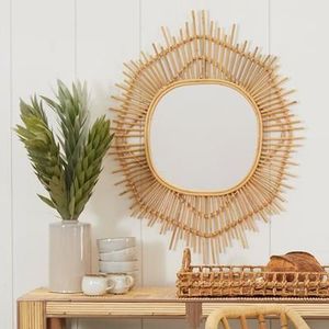 Miroir mural décoratif en rotin de grande taille parfait pour les couloirs, les salons et les maisons contemporaines créatives - Product Image 1