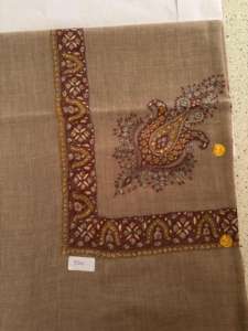 Premium Pashmina Turma chal bordado a mano estilo árabe Pañuelo cuadrado para hombres calidad similar Shahtoosh para invierno - Product Image 5