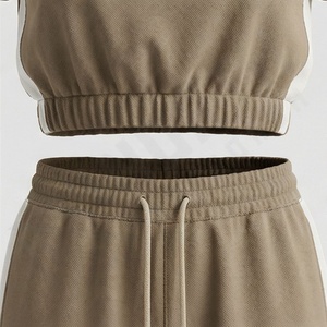 Conjunto Deportivo de Invierno Personalizado para Mujer, Dos Piezas, 100% Algodón, Sudadera con Capucha Transpirable, Pantalones Deportivos con Cintura Elástica, Forro Polar Premium - Product Image 5