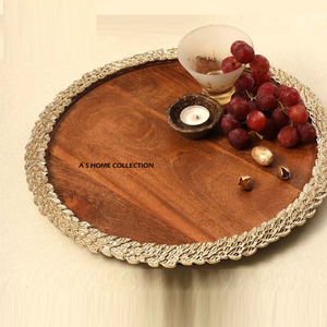 Plateau de service en verre miroir au look élégant avec de superbes poignées en aluminium pour la décoration de fêtes, restaurants, cafés, hôtels - Product Image 6