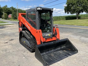 Chargeuse compacte sur pneus Kubota SVL75-3, capacité de levage de 4 tonnes, moteur puissant, meilleur prix pour la construction - Product Image 1