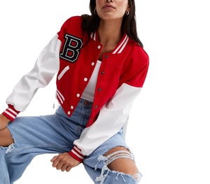Logo personnalisé Letterman Crop Varsity Veste Pour Dames Corps En Laine En Cuir Véritable Manches Femmes Cropped Varsity Vestes En Gros - Product Image 3