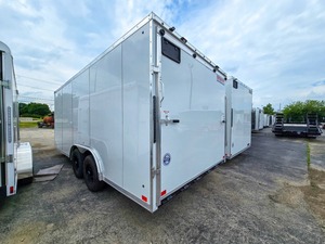 Remorque de transport fermée en aluminium à double essieu pour le stockage extérieur - Product Image 2