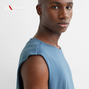 Vente en gros sur mesure Vêtements de gym en coton pour hommes Débardeur d'entraînement décontracté pour le fitness, la course et la musculation - Product Image 4