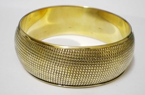 Luxury Micro Grid Textured <b>Gold</b> Plated Copper <b>Bangle</b> For Women Trendy Wide Statement Cuff Bracelet Elegant High Polish Metallic - Product Image 2
