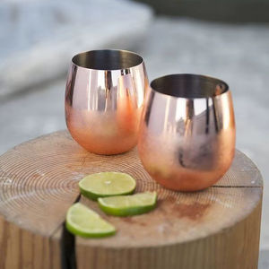 Ensemble de 2 verres en cuivre de qualité supérieure de forme ronde parfait pour une utilisation de service de vin à la maison et à l'hôtel - Product Image 1