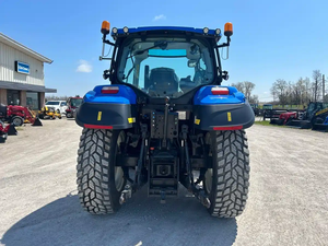 Tracteur New Holland T5.130 avec transmission Dynamic Command, prêt pour la pose de chargeurs - Product Image 4
