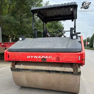 Compacteur vibrant à double tambour Dynapac CC524HF d'occasion, poids de travail 12,7 tonnes, marque suédoise originale, compacteur moyen - Product Image 6