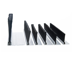<span class=keywords><strong>Brosse</strong></span> linéaire en nylon PP à poils de cheval en forme de U pour ascenseur, solution personnalisée avec fonction d'étanchéité - Product Image 1