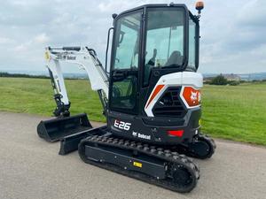 Offre Spéciale 2019 Mini pelle Bob cat E26 d'occasion en bon état 800 heures 49 HP Excavatrice Bob cat d'occasion à vendre - Product Image 2