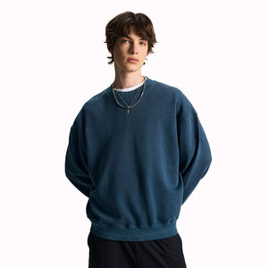 Sudadera de lana esencial con diseño de cuello redondo, Jersey suave y cálido adecuado para hombres y mujeres en atuendos diarios - Product Image 2