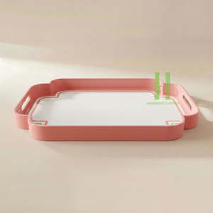 Plateau de service rond en bambou laqué de style bohème, écologique et personnalisé, avec poignée peinte à la main, en provenance du Vietnam - Product Image 2