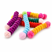 Lot de 12 jouets à mâcher pour chat en tricot élastique, résistants aux morsures, avec double pompon en peluche coloré et doux pour la dentition des chatons