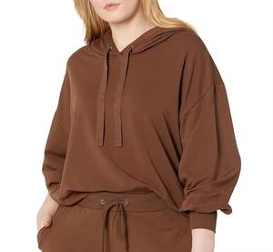 Conjunto de dos piezas de Sudadera con capucha y pantalón para mujer con estampado personalizado de alta calidad al por mayor - Product Image 1