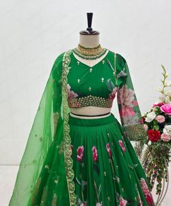 Conjunto de ropa de oficina contemporánea Lehenga Choli: elegante y elegante para reuniones de trabajo Ropa de oficina contemporánea Lehenga Choli - Product Image 4