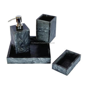 Juego de accesorios de baño de resina gris de estilo moderno Juego de accesorios de baño de lujo para el hogar/uso en hoteles de la India por RF Crafts - Product Image 2