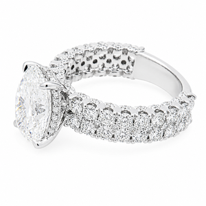 Bague de fiançailles en or blanc 14 carats avec diamant ovale cultivé en laboratoire certifié IGI, clarté VVS2, couleur E, 3,02 carats, poids total des pierres 5,22 carats - Product Image 3