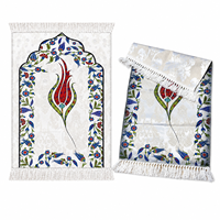 Tapis de prière pour enfants, tapis de prière islamique doux pour enfants avec un motif floral de tulipes, Sajadah portable pour garçons et filles, cadeau pour le Ramadan et l'Aïd